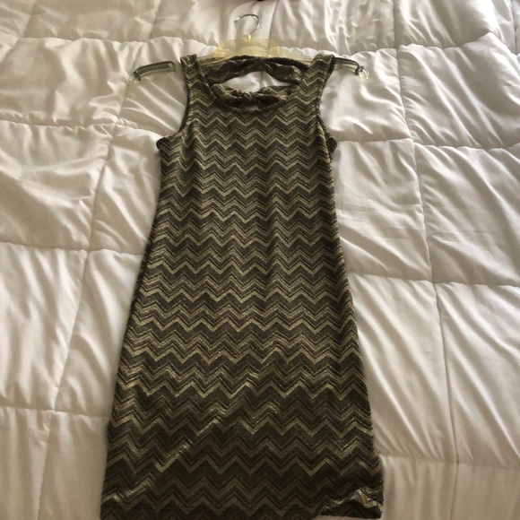 Party dress - Picture 1 of 2